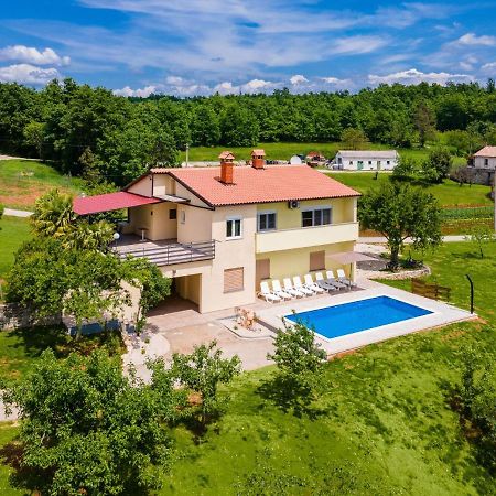 Holiday Home Larisa - Ipc141 By Interhome Pićan Dış mekan fotoğraf