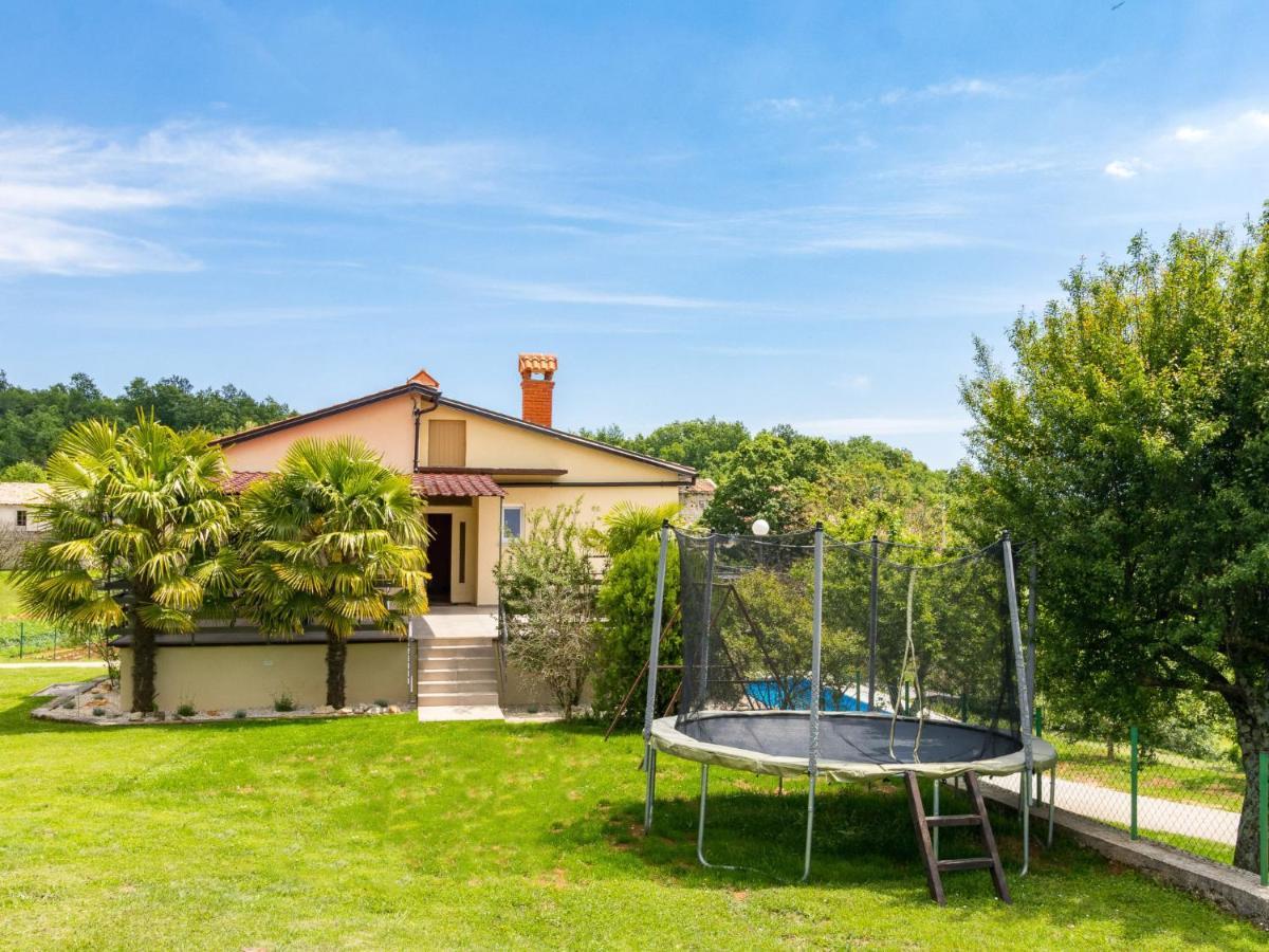 Holiday Home Larisa - Ipc141 By Interhome Pićan Dış mekan fotoğraf