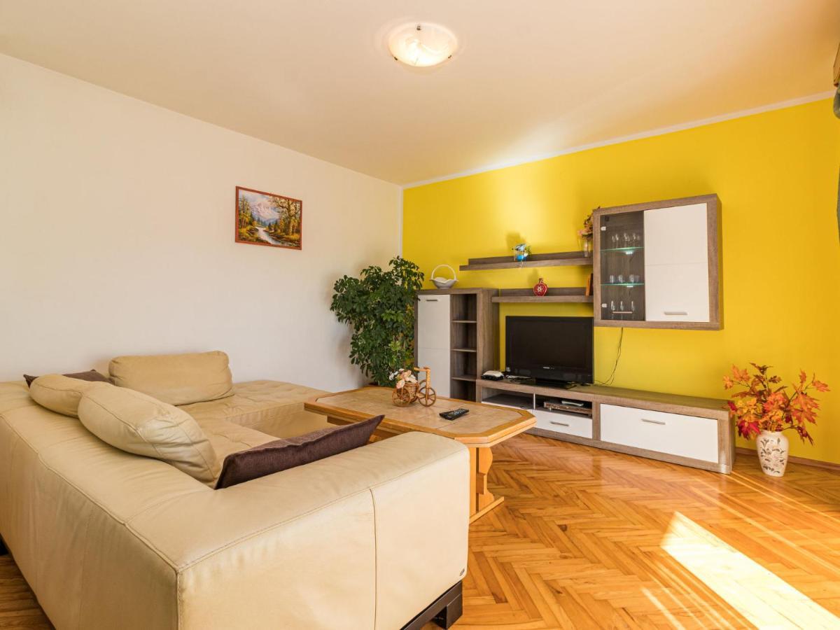 Holiday Home Larisa - Ipc141 By Interhome Pićan Dış mekan fotoğraf