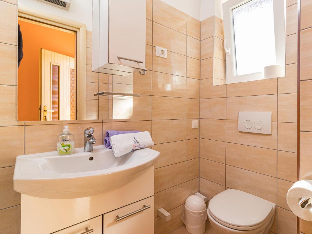 Holiday Home Larisa - Ipc141 By Interhome Pićan Dış mekan fotoğraf